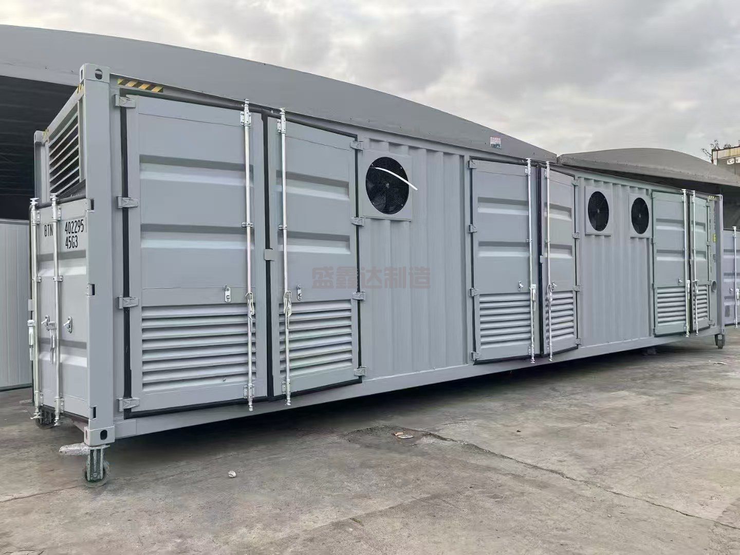 防爆集裝箱在使用時(shí)應(yīng)該注意哪些問題？？ 